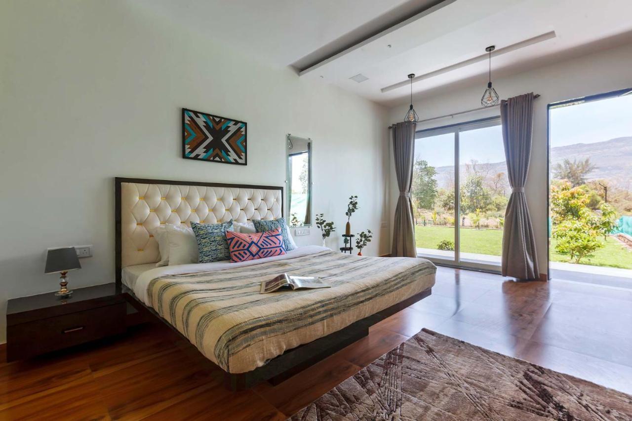 Natures Odyssey By Stayvista - Amidst Lush Greenery With Outdoor Pool And Indoor Activities Chinchavli المظهر الخارجي الصورة